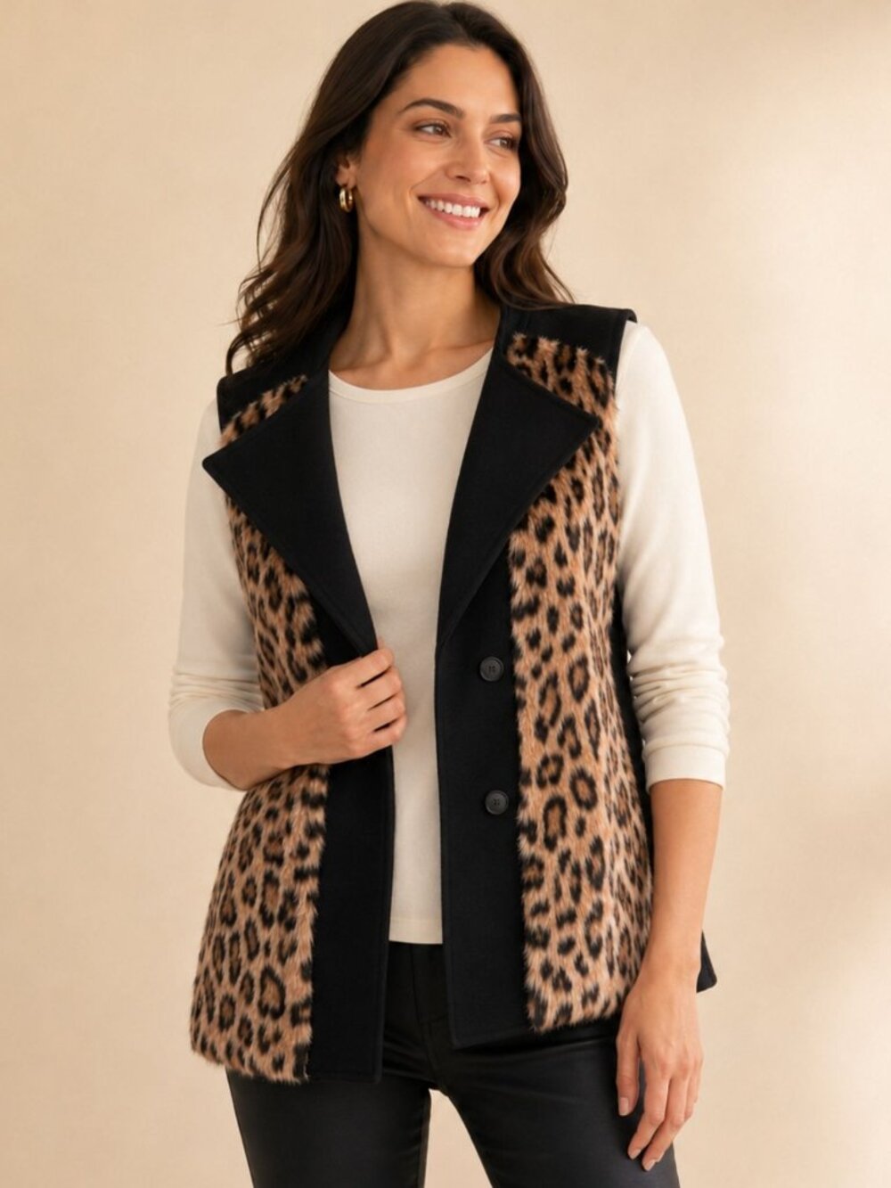 Chicos Leopard Faux Fur Vest Size 0 Black Sleeveless Snap Front Statement